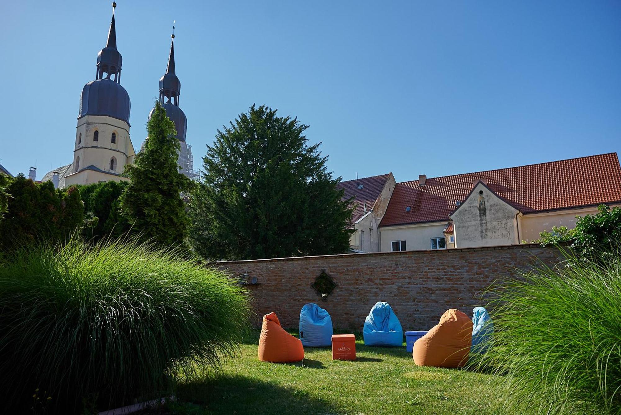 Dependance Patriot Trnava Hotel Exterior photo